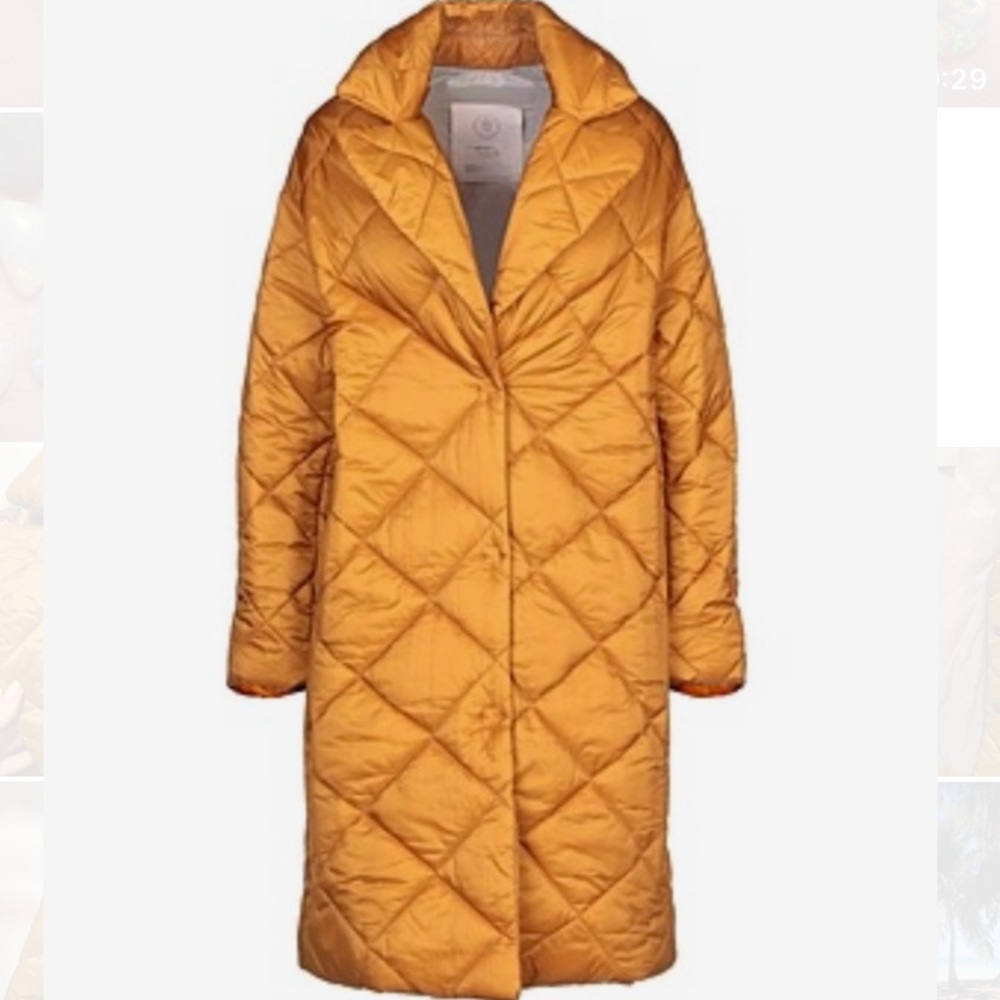 TELA puffer coat